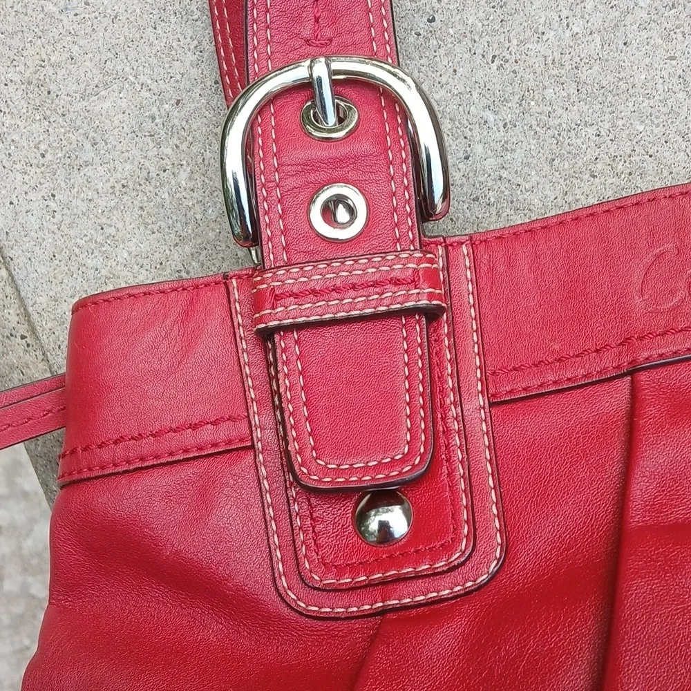 COACH Soho Pleated  Red Leather Large Shoulder Handbag